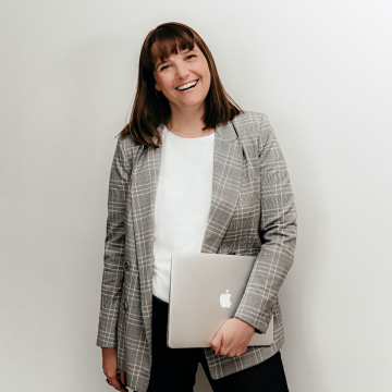 Cara Bell - Bidili Retail