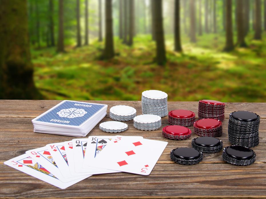 Wayfarer Outdoor Poker Set