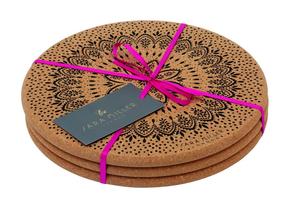 Sara Miller - Artisanne Noir Set of 3 Cork Trivets