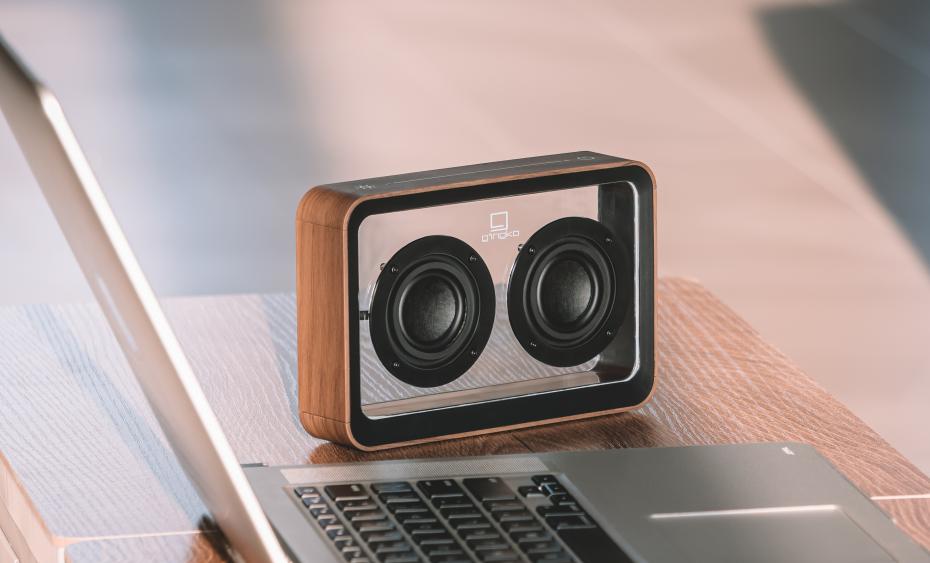 Gingko Mage Speaker  Walnut 3