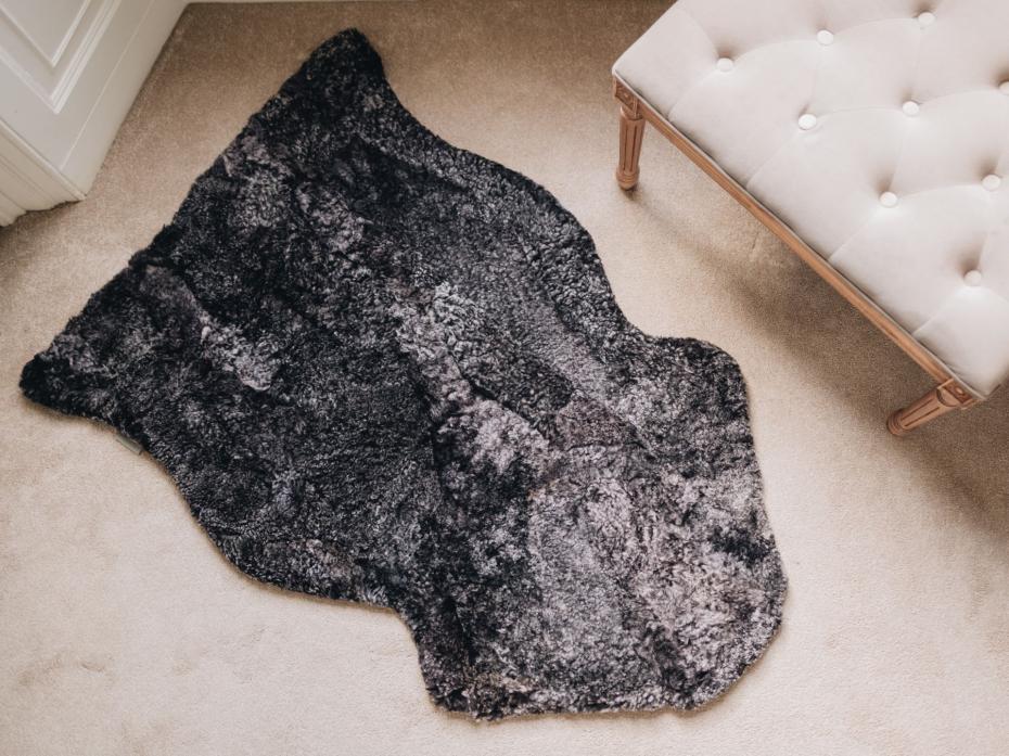 Waste Less Sheepskin Rug - Black Smoke