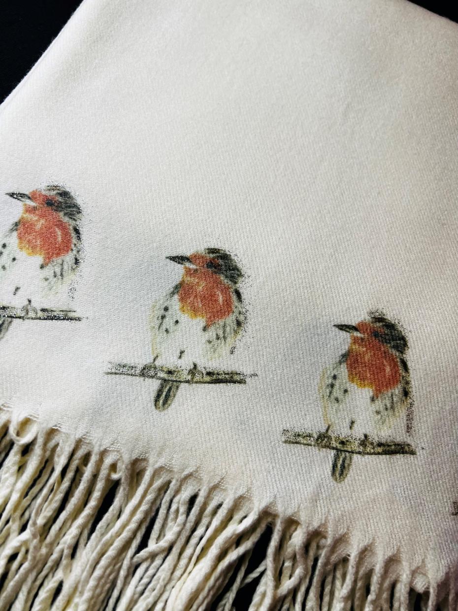 Sparkly Robins on Cream Cashmere Blend