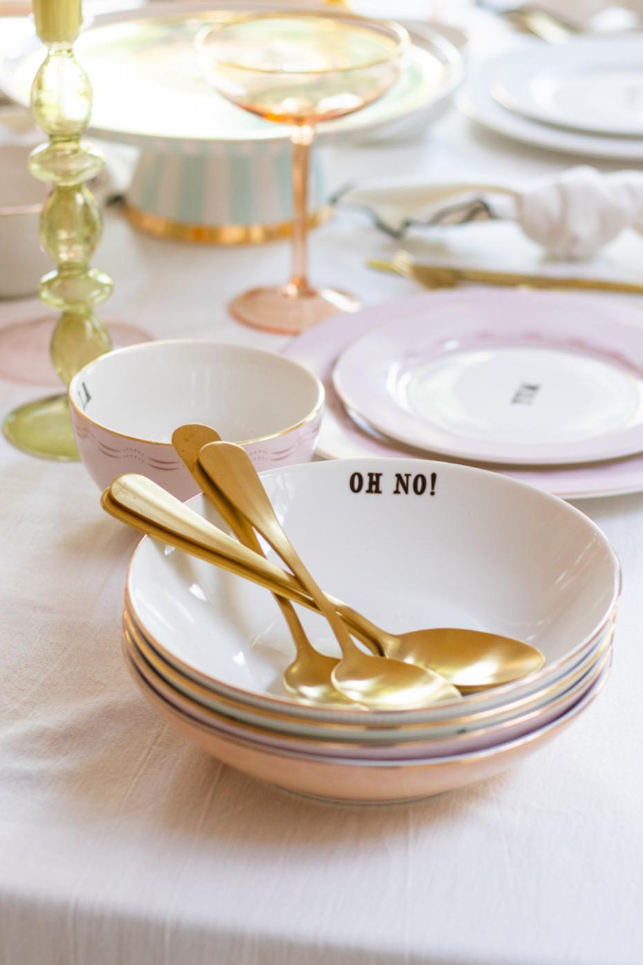 Slogan Tablescape 3